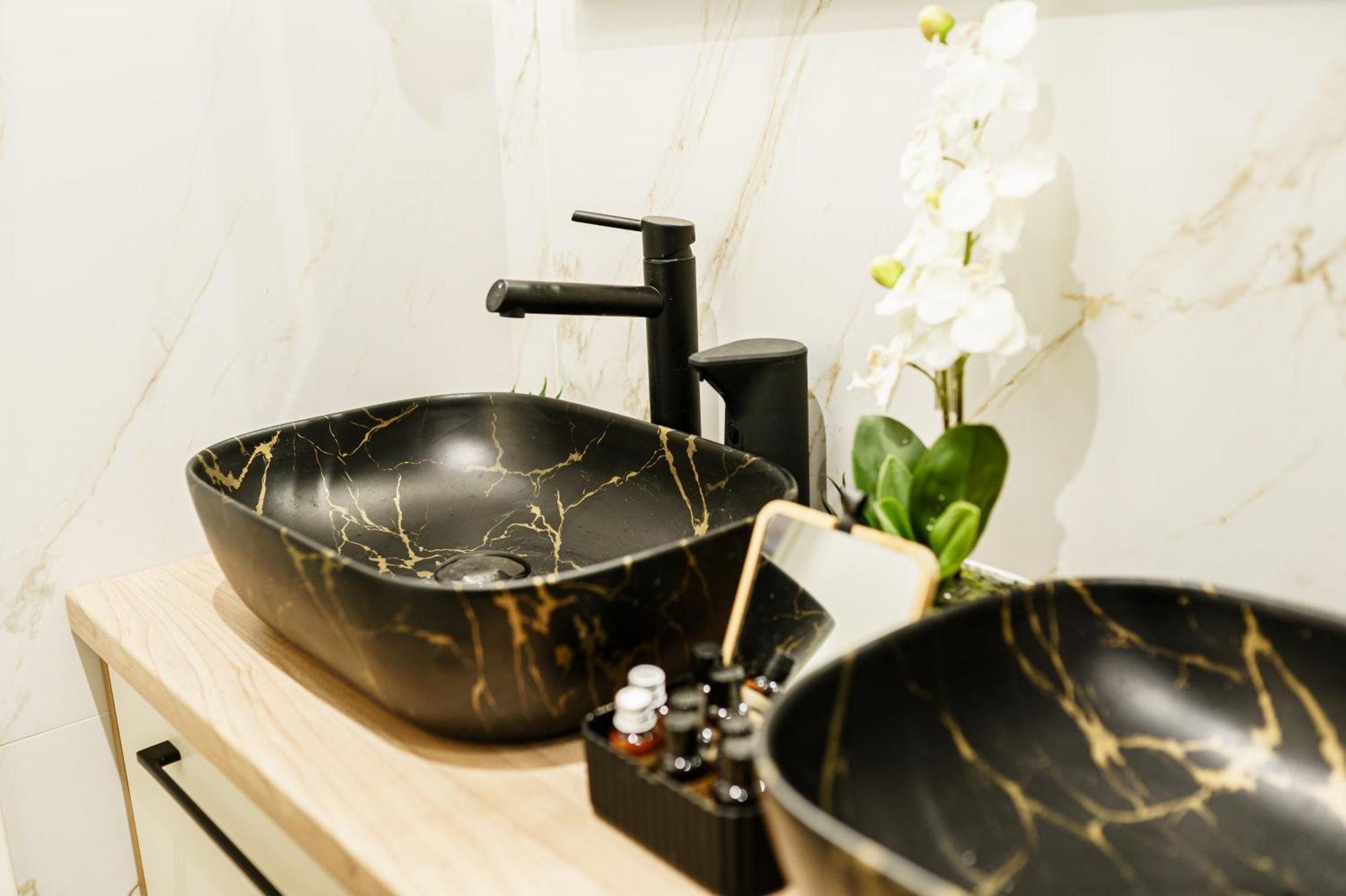 Prestige Aparthotel Brasov Ngoại thất bức ảnh