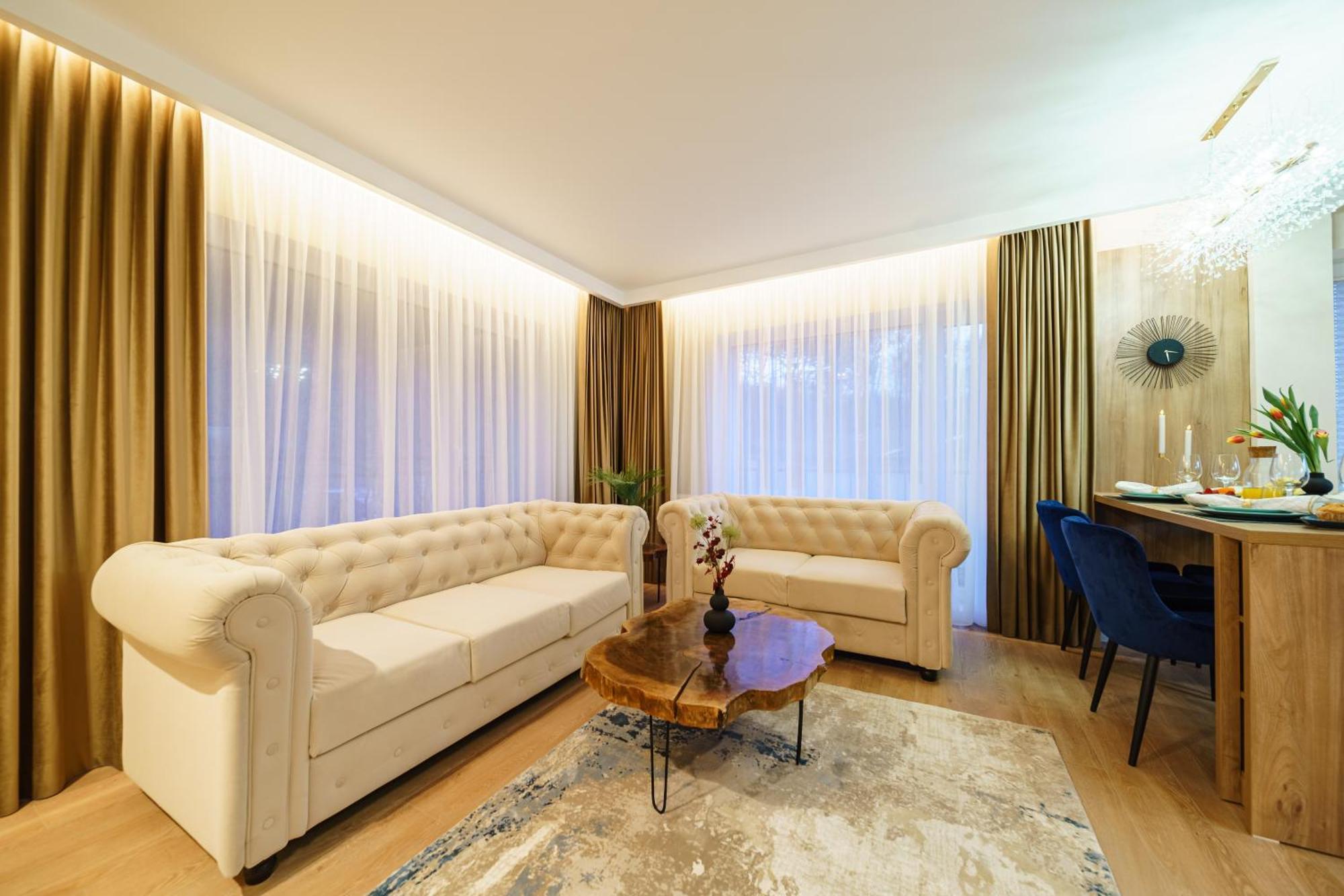 Prestige Aparthotel Brasov Ngoại thất bức ảnh