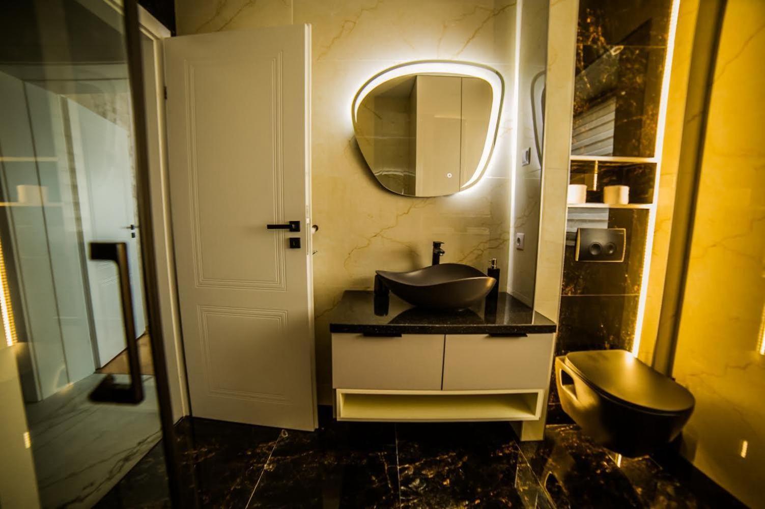 Prestige Aparthotel Brasov Ngoại thất bức ảnh